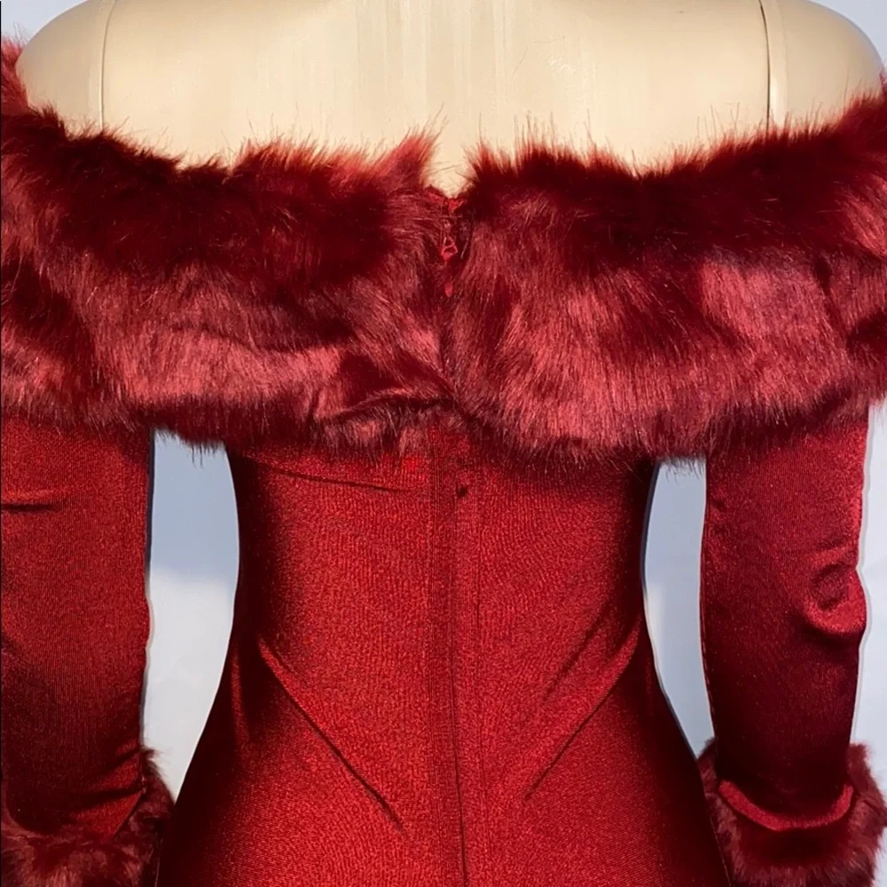 💥Host Pick!🔥Couture Red Dress🎄 - Picture 5 of 5